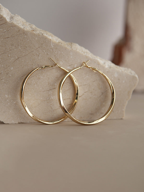 Delicate Silver Infinity Chain
